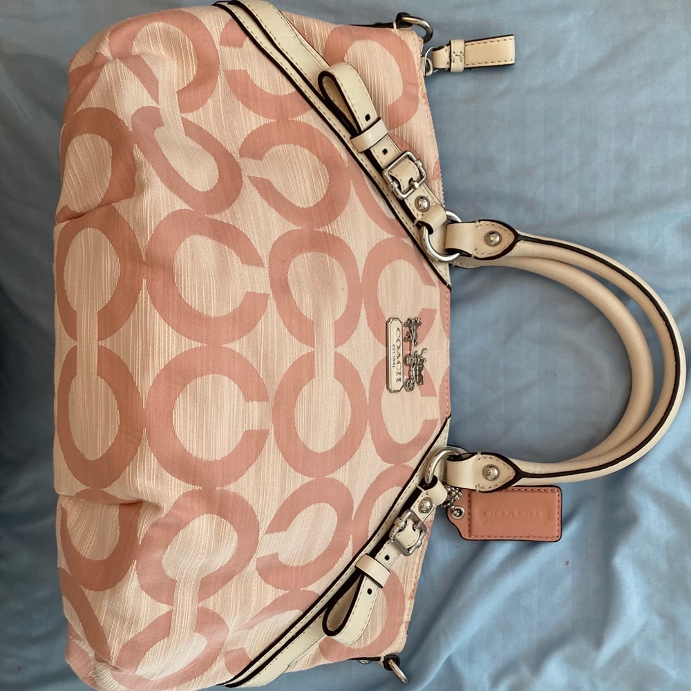 NEVER USED COACH BAG